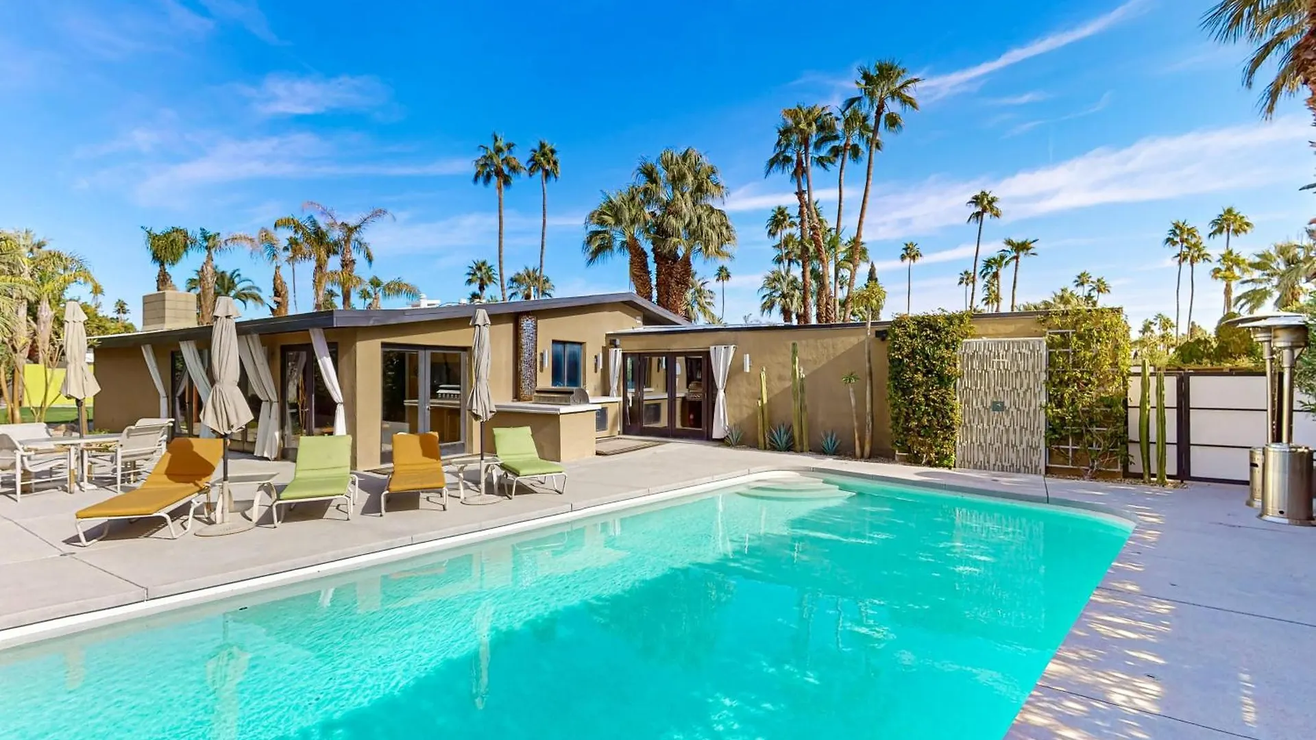 Holiday home Zen Inspired Sanctuary Permit# 1131 Villa Palm Springs